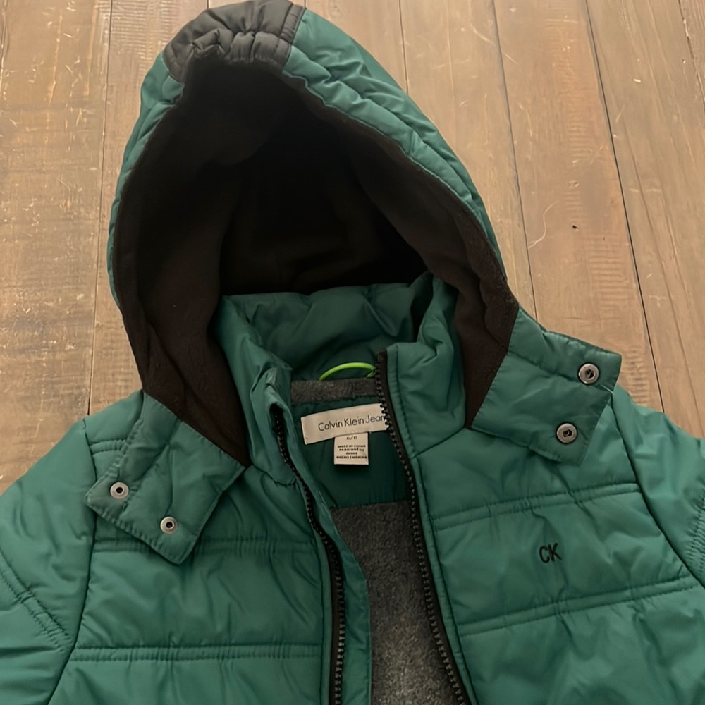 Calvin Klein green color hooded jacket size 5/6
